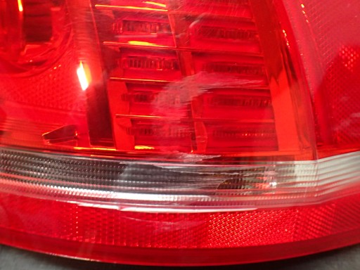 LAMPA FAR ZADNJI DESNA STRANA VW PASSAT B7 KARAVAN