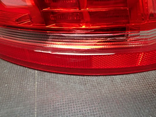 LAMPA FAR ZADNJI DESNA STRANA VW PASSAT B7 KARAVAN