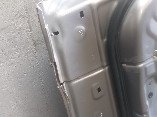 VRATA PREDNJA STRANA DESNA LEXUS UX VRATA PREDNJA STRANA DESNA LEXUS UX