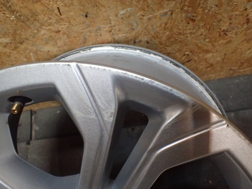 FELGA ALUMINIJSKA LAND ROVER 18