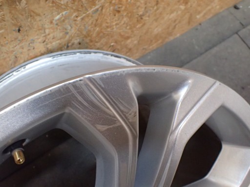 FELGA ALUMINIJSKA LAND ROVER 18