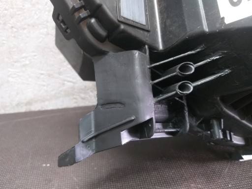 LAMPA FAR PREDNJA STRANA DESNA RENAULT TALISMAN REDIZAJN FULL LED