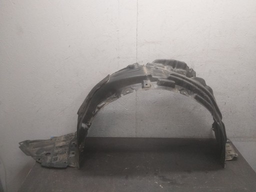 BLATOBRAN PREDNJA STRANA PVC BLATOBRANA LIJEVA TOYOTA PRIUS IV 4 15- 53876-47110