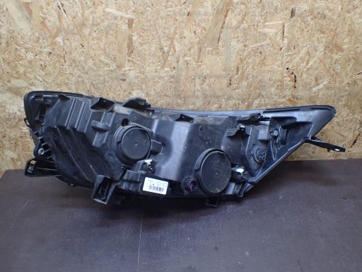LAMPA FAR PREDNJA STRANA DESNA IVECO DAILY 14- 5801473749
