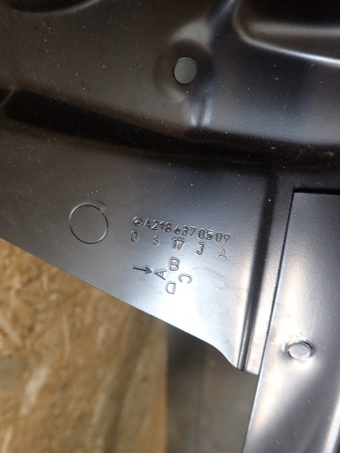 BLATOBRAN ZADNJI LIJEVA STRANA MERCEDES CLS W218 A2186370509