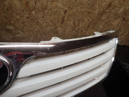 MASKA TOYOTA AVENSIS 08- MASKA TOYOTA AVENSIS 08-