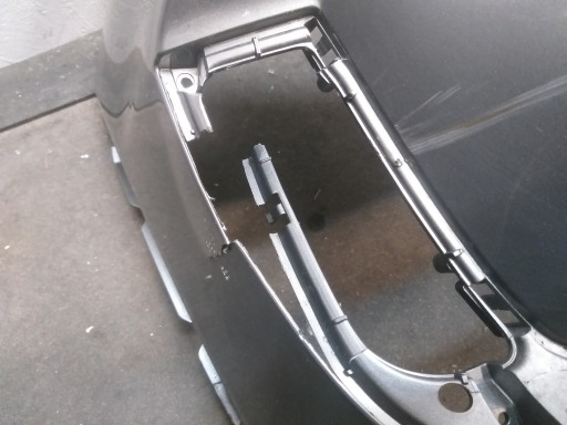 BRANIK PREDNJA STRANA SUZUKI VITARA 3 III REDIZAJN 18- BRANIK PREDNJA STRANA SUZUKI VITARA 3 III REDIZAJN 18-