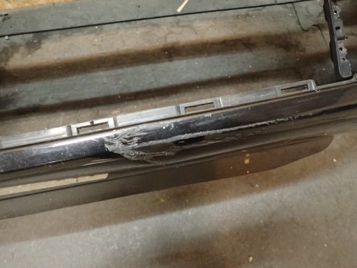 BRANIK PREDNJA STRANA FIAT PUNTO 12-