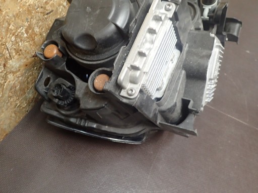 LAMPA FAR PREDNJA STRANA LIJEVA JEEP GRAND CHEROKEE IV XENON REDIZAJN 17- LAMPA FAR PREDNJA STRANA LIJEVA JEEP GRAND CHEROKEE IV XENON REDIZAJN 17-