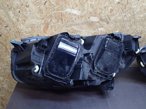 LAMPA FAR LAMPE FAROVI  PREDNJA STRANA PEUGEOT EXPERT 16- 9808572680