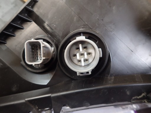 LAMPA FAR PREDNJA STRANA LIJEVA MAZDA CX5 CX 5 II 2 17- FULL LED