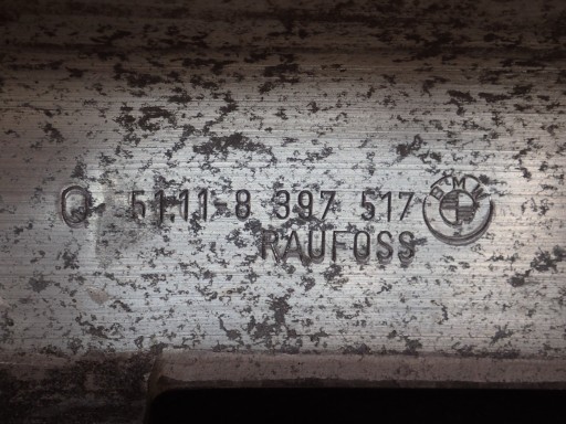 GREDA BRANIKA ZADNJI BMW Z3