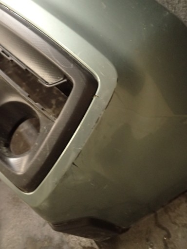 BRANIK PREDNJA STRANA SUBARU FORESTER 4 IV REDIZAJN 15-