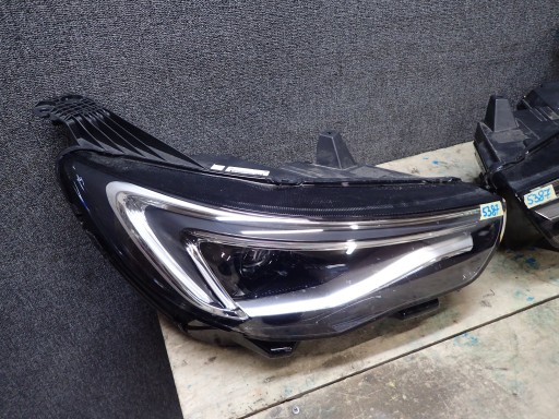 LAMPA FAR LAMPE FAROVI PREDNJA STRANA OPEL GRANDLAND X FULL LED LAMPA FAR LAMPE FAROVI PREDNJA STRANA OPEL GRANDLAND X FULL LED