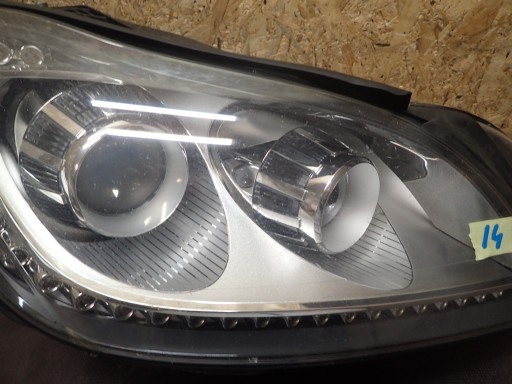 LAMPA FAR PREDNJA STRANA DESNA MERCEDES CLS W218 XENON LED