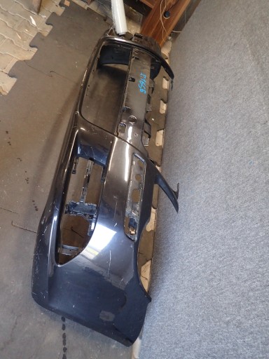 BRANIK PREDNJA STRANA VW EOS