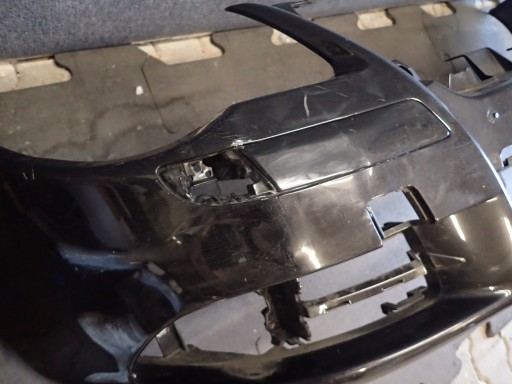 BRANIK PREDNJA STRANA VW EOS