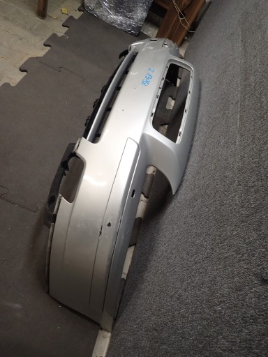 BRANIK PREDNJA STRANA VOLVO V70 04-07