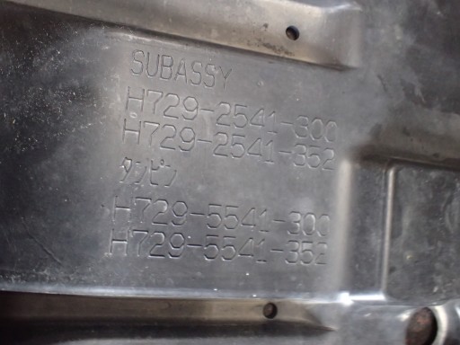 SPOJLER BRANIKA PREDNJA STRANA NISSAN GTR 11-16