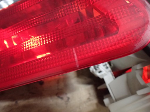 LAMPA FAR LAMPE FAROVI ZADNJI MERCEDES B KLASA W169 LAMPA FAR LAMPE FAROVI ZADNJI MERCEDES B KLASA W169