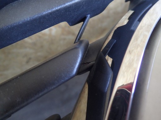 BRANIK PREDNJA STRANA RENAULT SCENIC IV 4