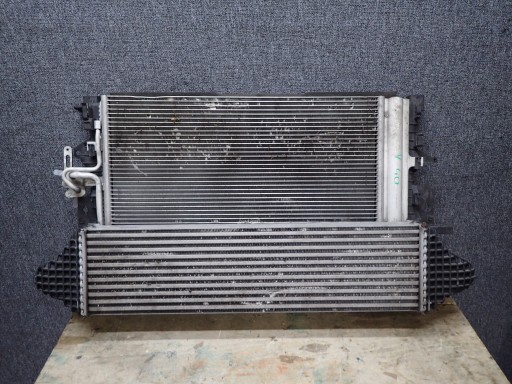 HLADNJAK VODE KLIMA INTERCOOLER VOLVO V40 V60 S80