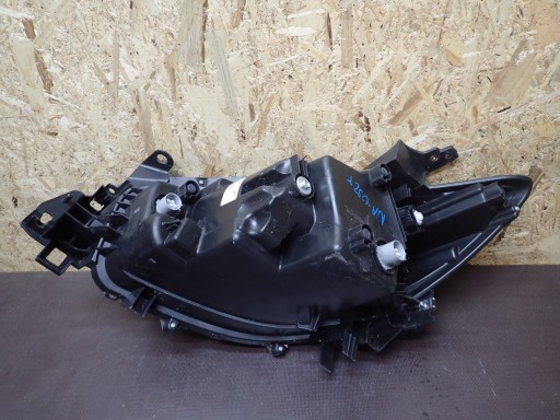 LAMPA FAR PREDNJA STRANA DESNA MAZDA CX5 CX 5 REDIZAJN FULL LED
