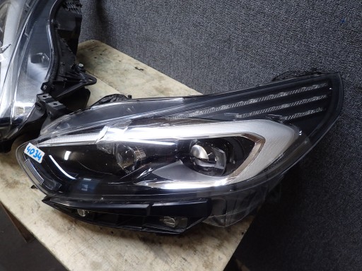 LAMPA FAR LAMPE FAROVI  PREDNJA STRANA FORD S MAX MK2 GALAXY MK4 FULL