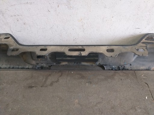 BRANIK ZADNJI CADILAC ESCALADE 02-06