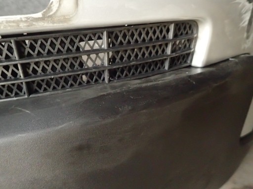 BRANIK PREDNJA STRANA VOLVO XC90 BRANIK PREDNJA STRANA VOLVO XC90