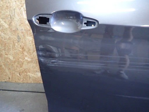 VRATA PREDNJA STRANA DESNA BMW X1 E84 VRATA PREDNJA STRANA DESNA BMW X1 E84