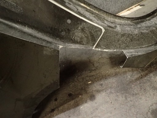 BLATOBRAN ZADNJI DESNA STRANA OPEL MERIVA B BLATOBRAN ZADNJI DESNA STRANA OPEL MERIVA B