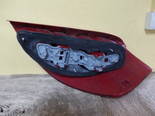 LAMPA FAR ZADNJI ZADNJA  LIJEVA STRANA MERCEDES MB A KLASA W169