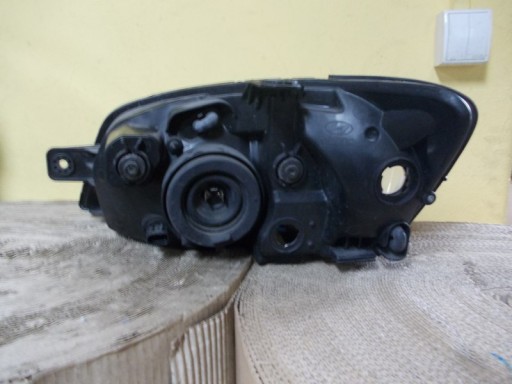 LAMPA FAR PREDNJA STRANA DESNA HYUNDAI GETZ 01-05