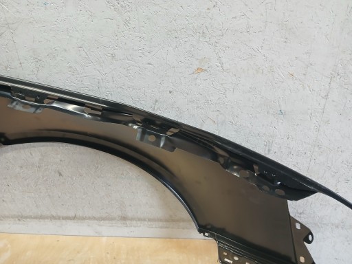 BLATOBRAN PREDNJA STRANA LIJEVA VW PASSAT B6 3C NOVI ORGINALNI