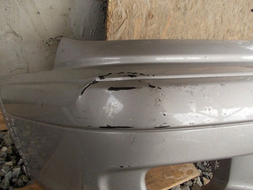 BRANIK HYUNDAI TRAJET PREDNJA STRANA BRANIK HYUNDAI TRAJET PREDNJA STRANA