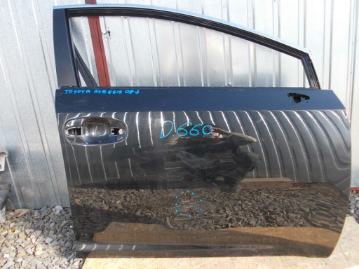 VRATA PREDNJA STRANA DESNA TOYOTA AVENSIS 09- VRATA PREDNJA STRANA DESNA TOYOTA AVENSIS 09-