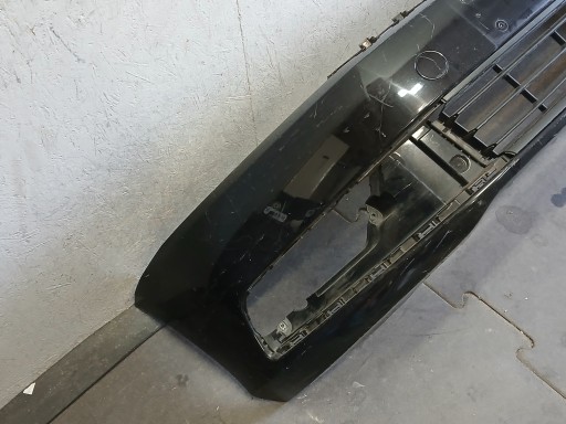 BRANIK PREDNJA STRANA VW PASSAT B7 3A 3AF BRANIK PREDNJA STRANA VW PASSAT B7 3A 3AF