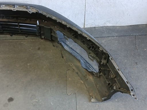BRANIK PREDNJA STRANA VW PASSAT B7 3A 3AF BRANIK PREDNJA STRANA VW PASSAT B7 3A 3AF