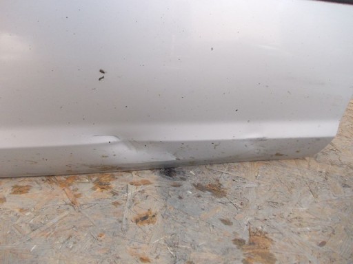 VRATA PREDNJA STRANA DESNA FORD C MAX 03-10