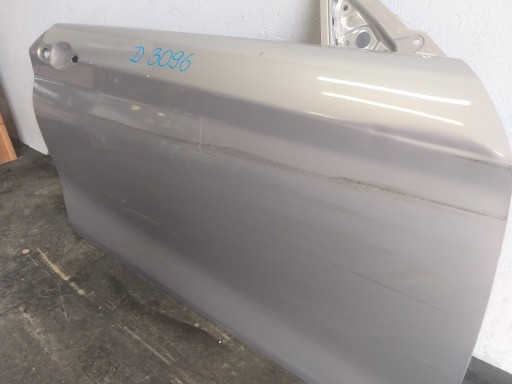 VRATA PREDNJA STRANA DESNA BMW F21 F22 F23 VRATA PREDNJA STRANA DESNA BMW F21 F22 F23