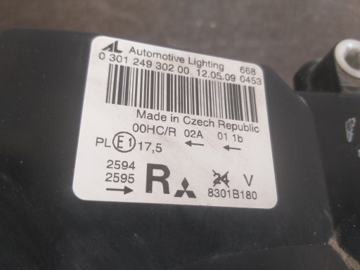 LAMPA FAR PREDNJA STRANA DESNA MITSUBISHI COLT REDIZAJN 08- 8301B180 LAMPA FAR PREDNJA STRANA DESNA MITSUBISHI COLT REDIZAJN 08- 8301B180