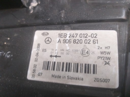 LAMPA FAR PREDNJA STRANA DESNA MERCEDES SPRINTER W906 06-14 A9068200261 LAMPA FAR PREDNJA STRANA DESNA MERCEDES SPRINTER W906 06-14 A9068200261