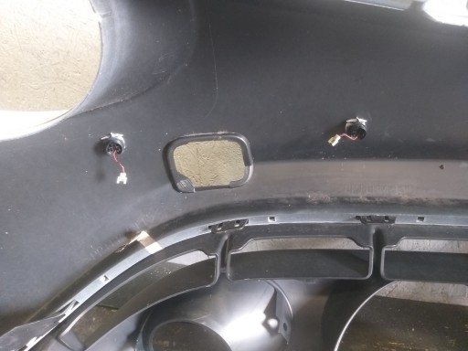 BRANIK PREDNJA STRANA NISSAN JUKE I 1 F15 BRANIK PREDNJA STRANA NISSAN JUKE I 1 F15