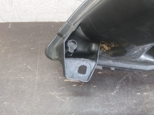 LAMPA FAR PREDNJA STRANA DESNA MERCEDES VITO W639 REDIZAJN 10- A6398201961 LAMPA FAR PREDNJA STRANA DESNA MERCEDES VITO W639 REDIZAJN 10- A6398201961