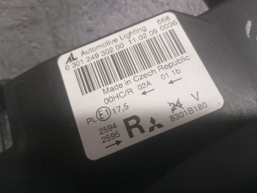 LAMPA FAR PREDNJA STRANA DESNA MITSUBISHI COLT 08- 8301B180 LAMPA FAR PREDNJA STRANA DESNA MITSUBISHI COLT 08- 8301B180