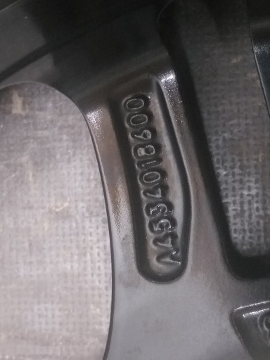 FELGA ALUMINIJSKA SMART RENAULT TWINGO 5,5J 15 FELGA ALUMINIJSKA SMART RENAULT TWINGO 5,5J 15