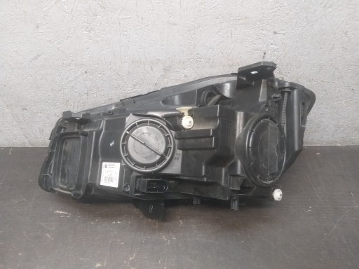 LAMPA FAR PREDNJA STRANA DESNA MERCEDES A KLASA W176 A1768203961 LAMPA FAR PREDNJA STRANA DESNA MERCEDES A KLASA W176 A1768203961