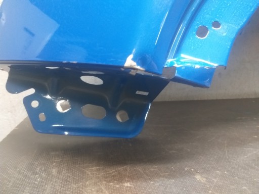 BLATOBRAN PREDNJA STRANA LIJEVA VW AMAROK II 2 23-