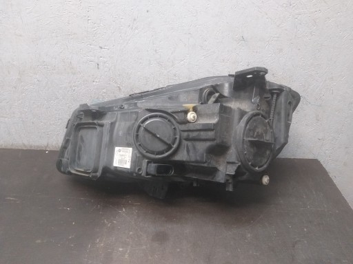 LAMPA FAR PREDNJA STRANA DESNA MERCEDES A KLASA W176 A1768203961 LAMPA FAR PREDNJA STRANA DESNA MERCEDES A KLASA W176 A1768203961